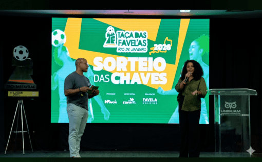 Foto: 1 Mario Love e Gabriella Rodrigues - sorteio das chaves dos times femininos